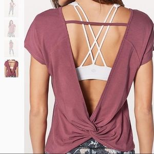 Lululemon Twist it Tee